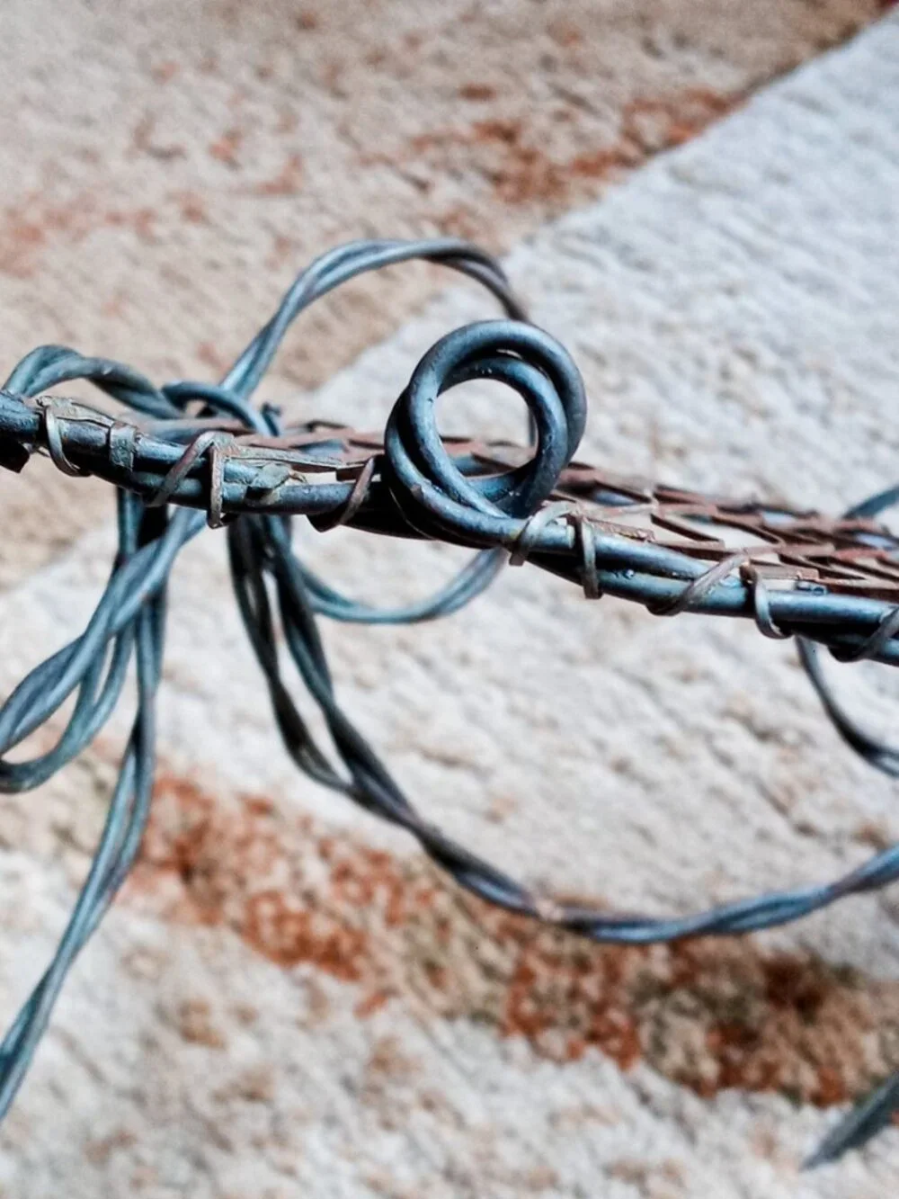 Vintage Rustic Handmade Twisted Wire WALL SHELF w/3 BOWS Shabby Chic Decor